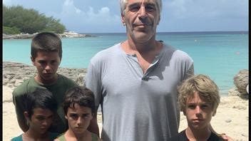 epstein island boys|Fact Check: Images Of Jeffrey Epstein With Children。